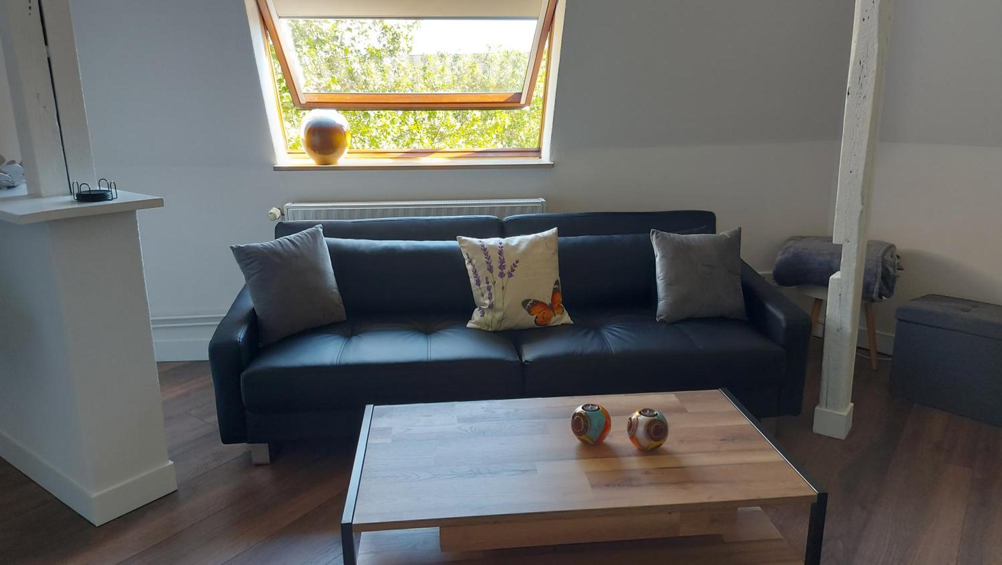 City Apartment, Ferienwohnung 3 Zkdb, Balkon, Dachgeschoss, Naehe Duesseldorf 克雷费尔德 外观 照片