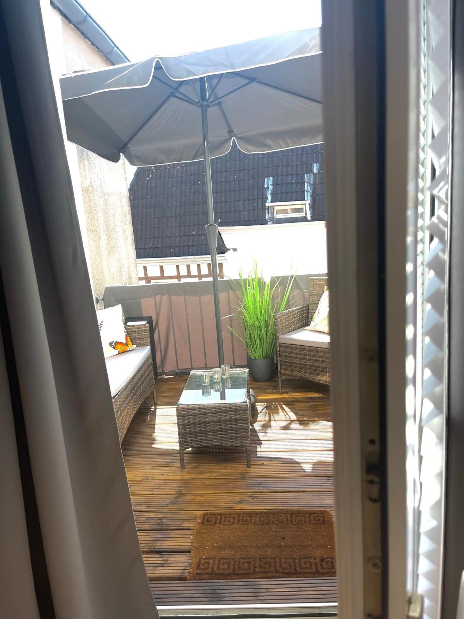 City Apartment, Ferienwohnung 3 Zkdb, Balkon, Dachgeschoss, Naehe Duesseldorf 克雷费尔德 外观 照片